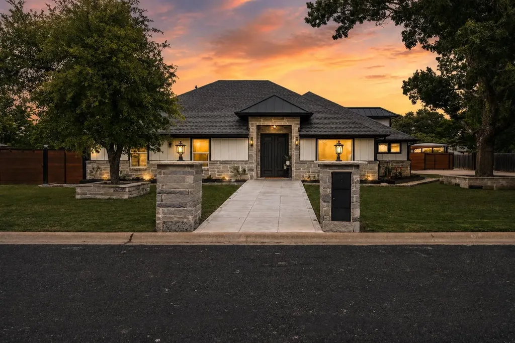 50206 Eagle Trace Drive Georgetown TX 78626