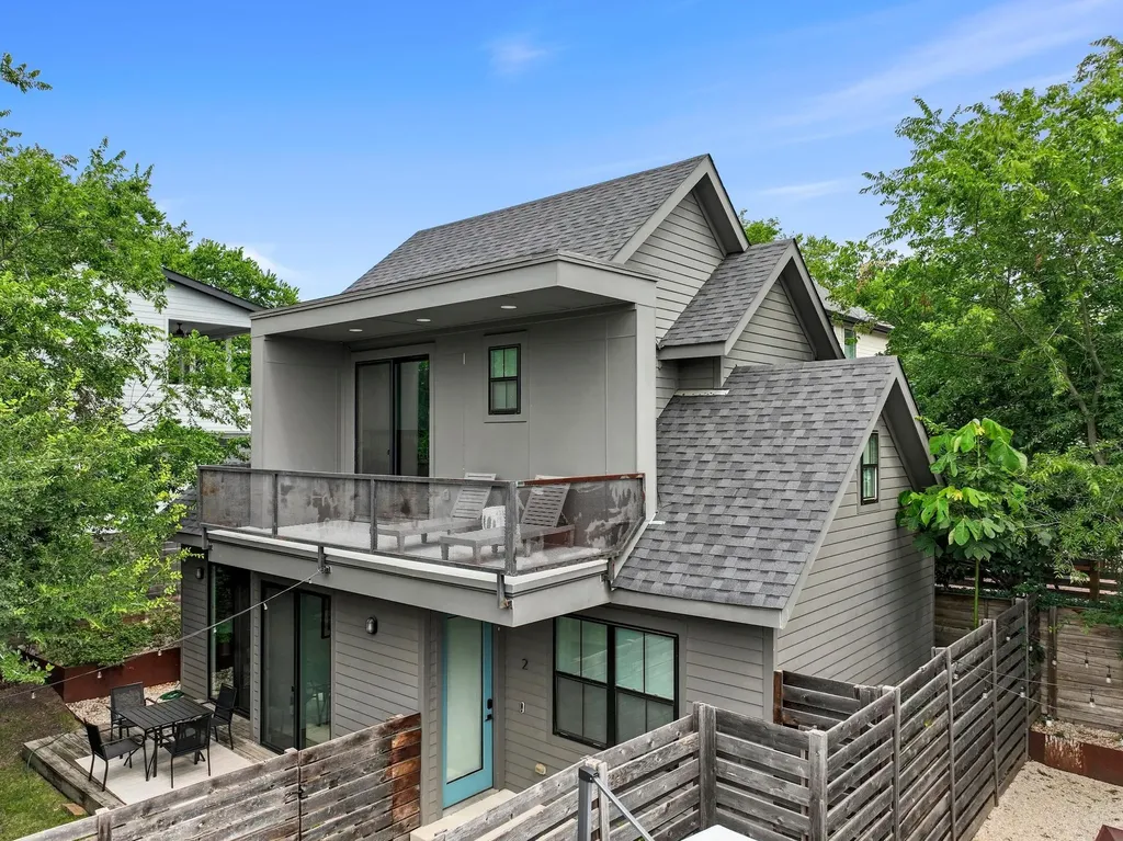 1706 Perez Street Austin TX 78721
