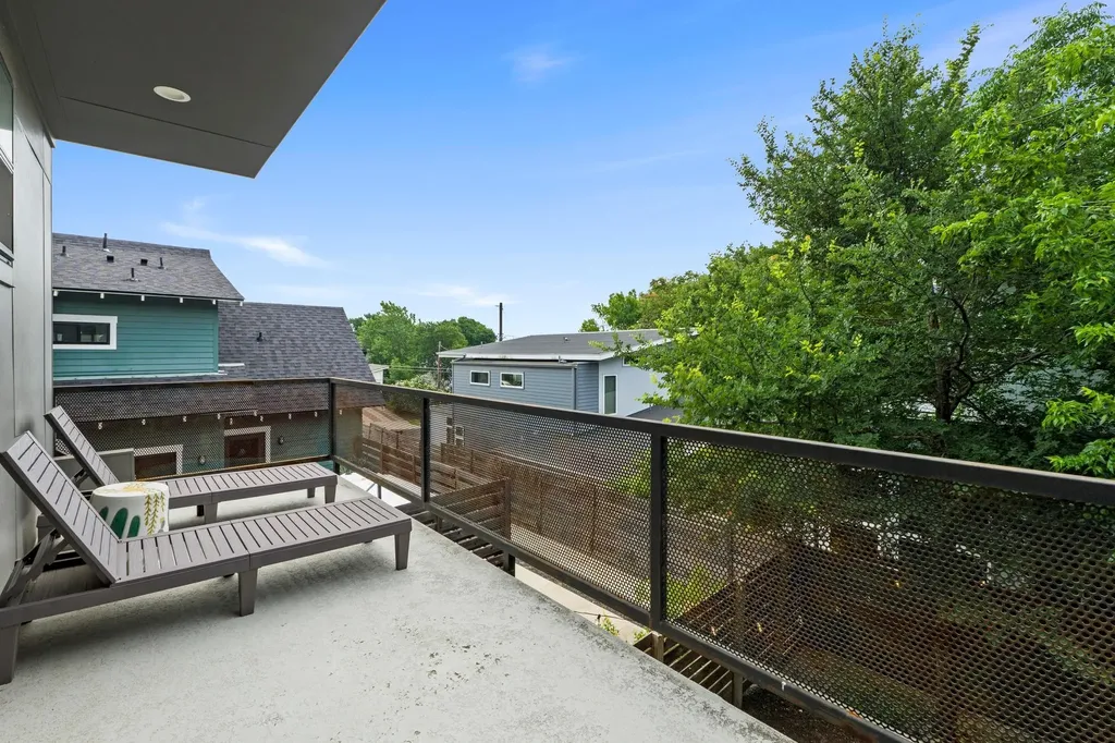 1706 Perez Street Austin TX 78721