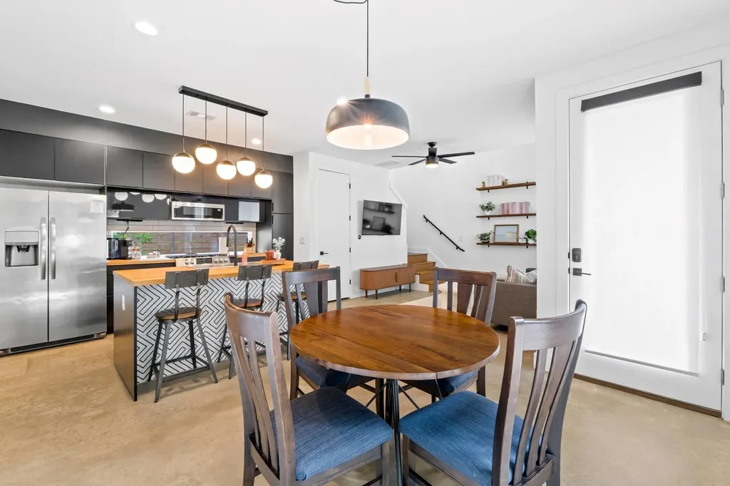1706 Perez Street Austin TX 78721