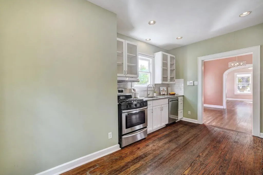 4412 Red River Street Austin TX 78751
