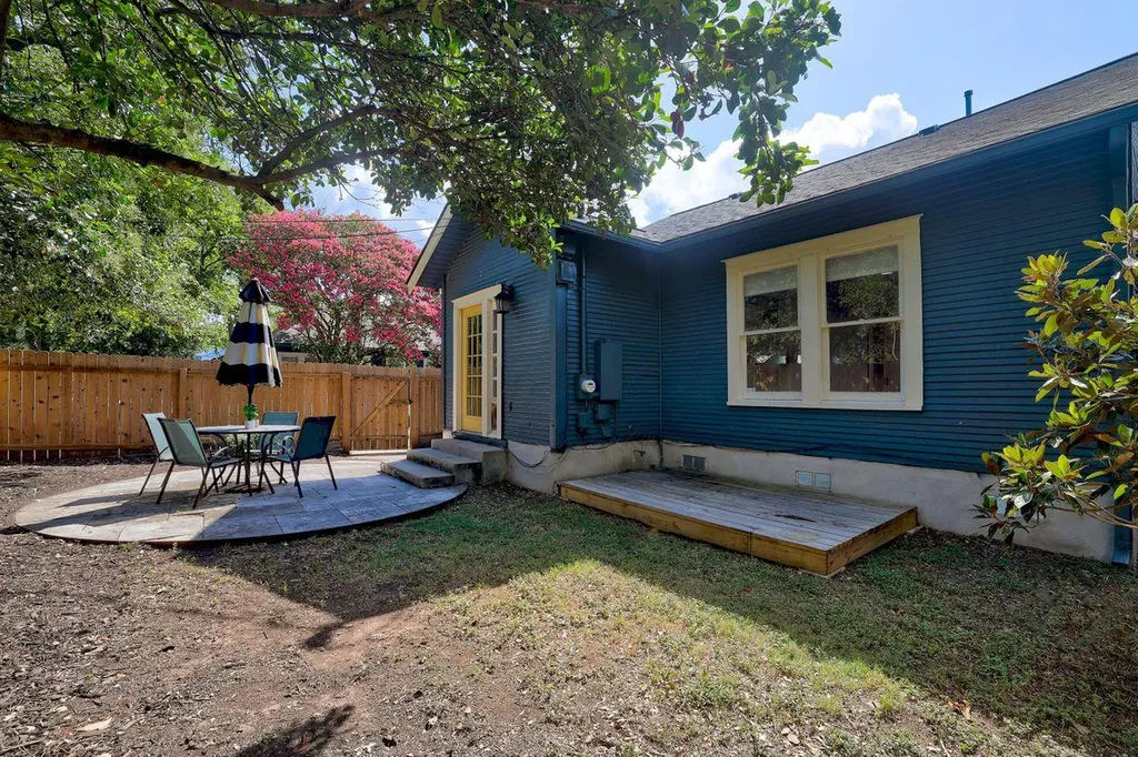 4412 Red River Street Austin TX 78751