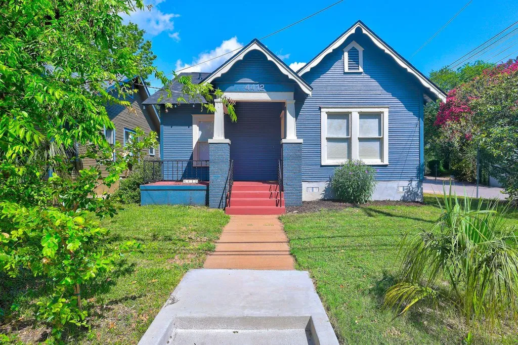 4412 Red River Street Austin TX 78751