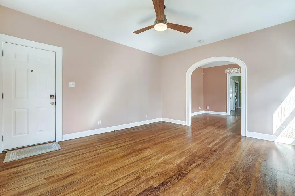 4412 Red River Street Austin TX 78751