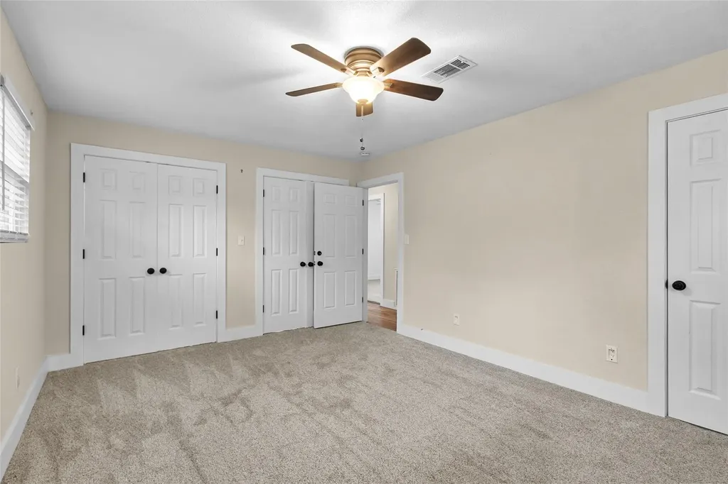 156 W Castleshoals Drive Granite Shoals TX 78654