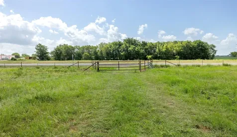 4046 State Highway 21 Caldwell TX 77835