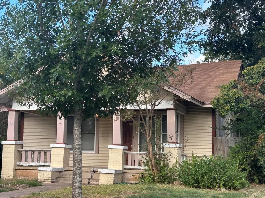 413 Fowzer Street Taylor TX 76574