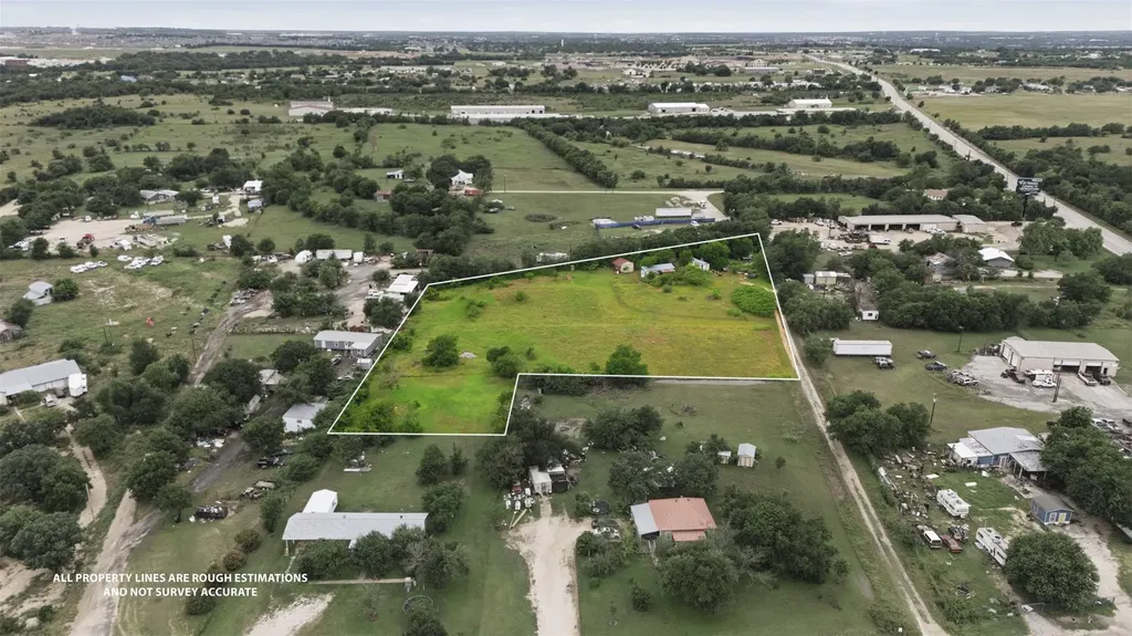 122 County Road 106 Georgetown TX 78626