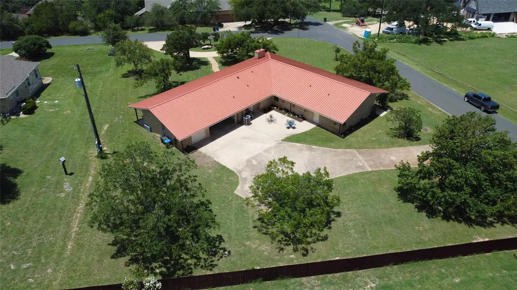 1905 Brushy Bend Drive Round Rock TX 78681
