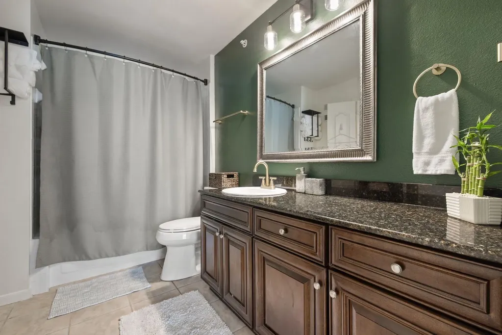 6000 Shepherd Mountain Cove Austin TX 78730