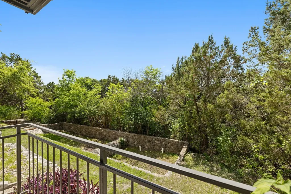 6000 Shepherd Mountain Cove Austin TX 78730