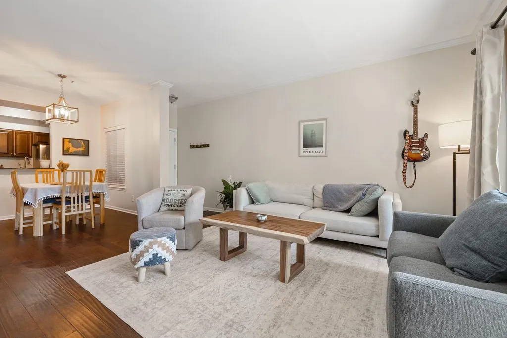 6000 Shepherd Mountain Cove Austin TX 78730