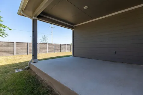 203 Mulberry Creek Lane Hutto TX 78634