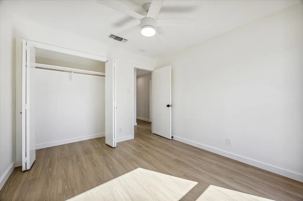 6411 Sandshof Drive Austin TX 78724