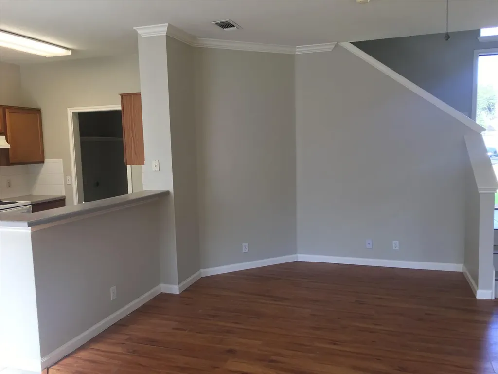 1729 Constantino Circle Austin TX 78745