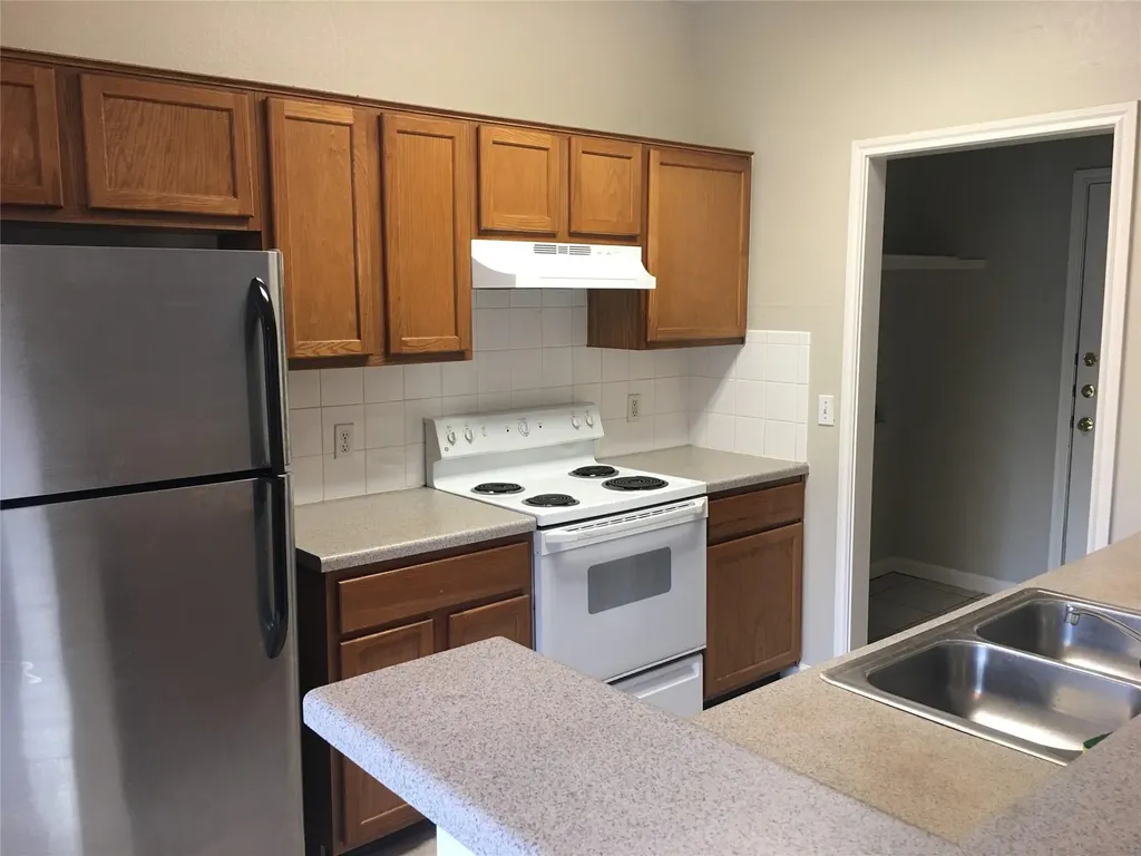 1729 Constantino Circle Austin TX 78745