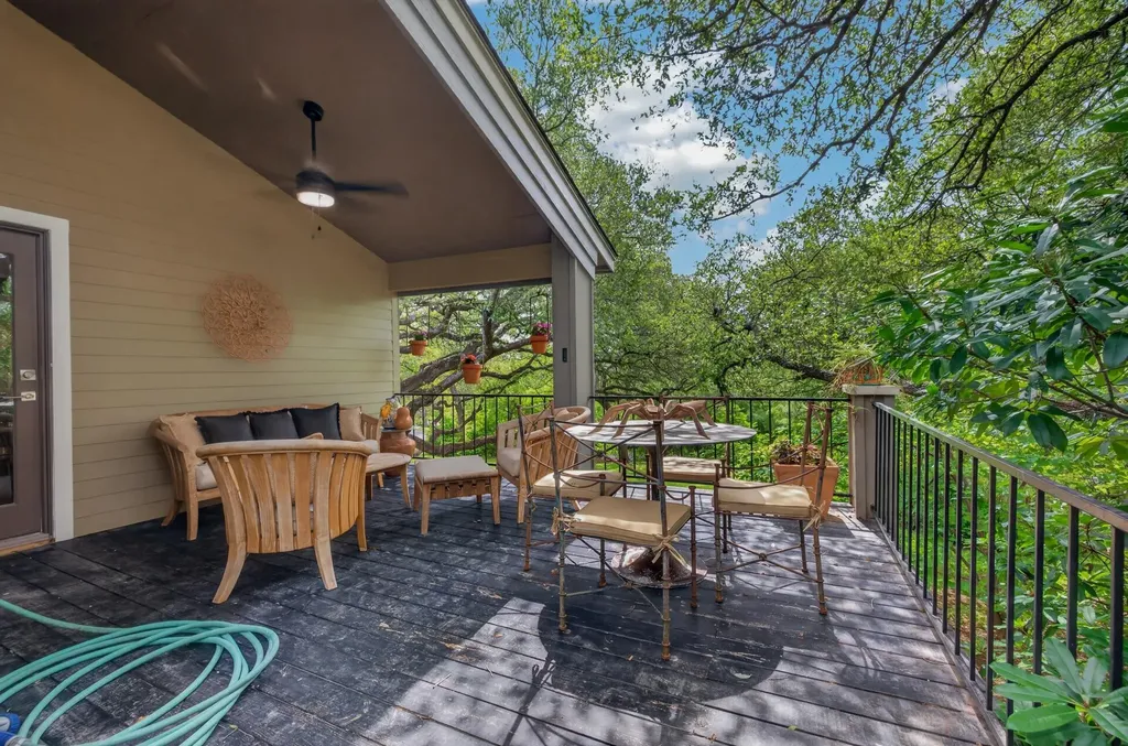 18 Sundown Parkway Austin TX 78746
