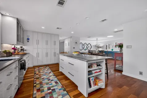 18 Sundown Parkway Austin TX 78746