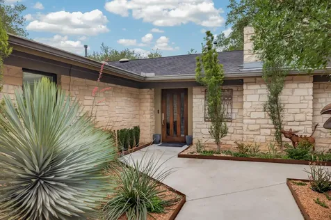 18 Sundown Parkway Austin TX 78746