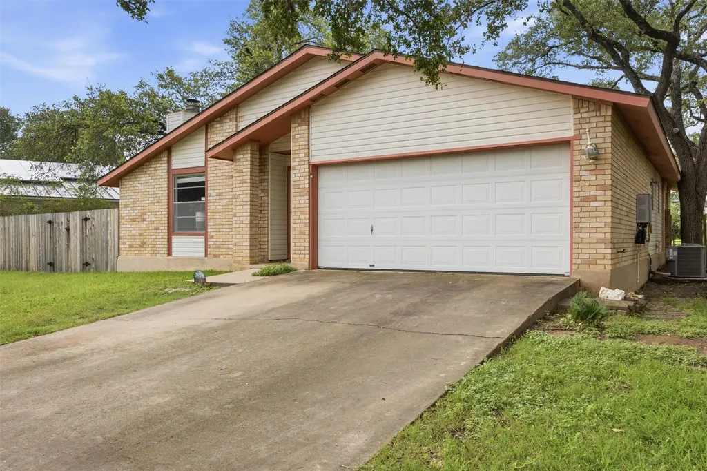 7737 Croftwood Drive Austin TX 78749