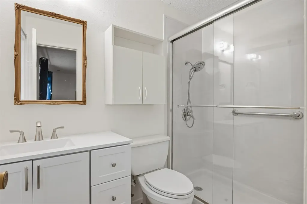 7737 Croftwood Drive Austin TX 78749