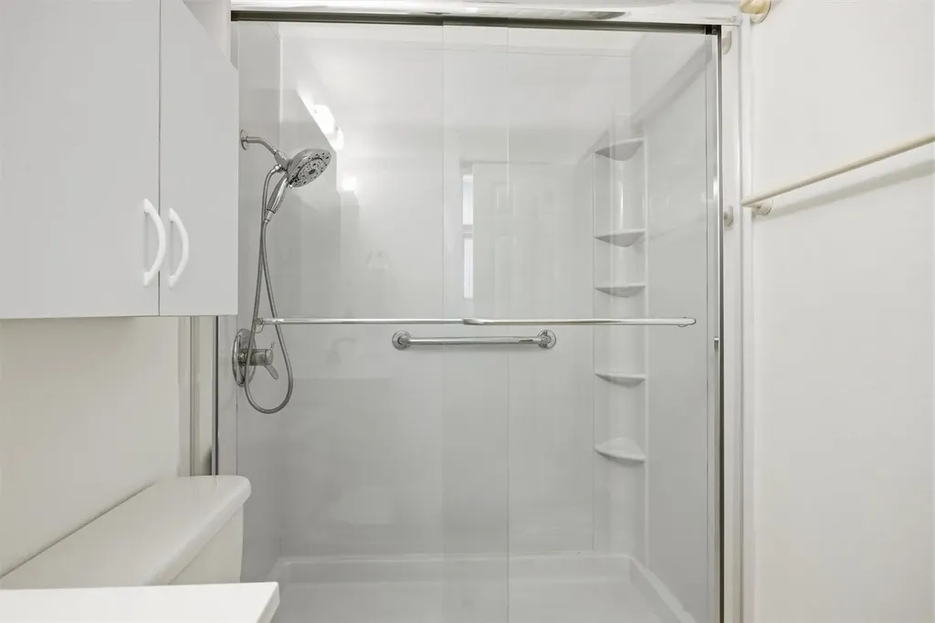 7737 Croftwood Drive Austin TX 78749