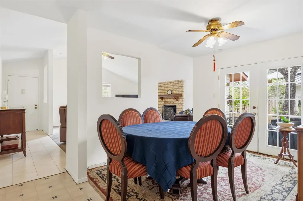 7737 Croftwood Drive Austin TX 78749