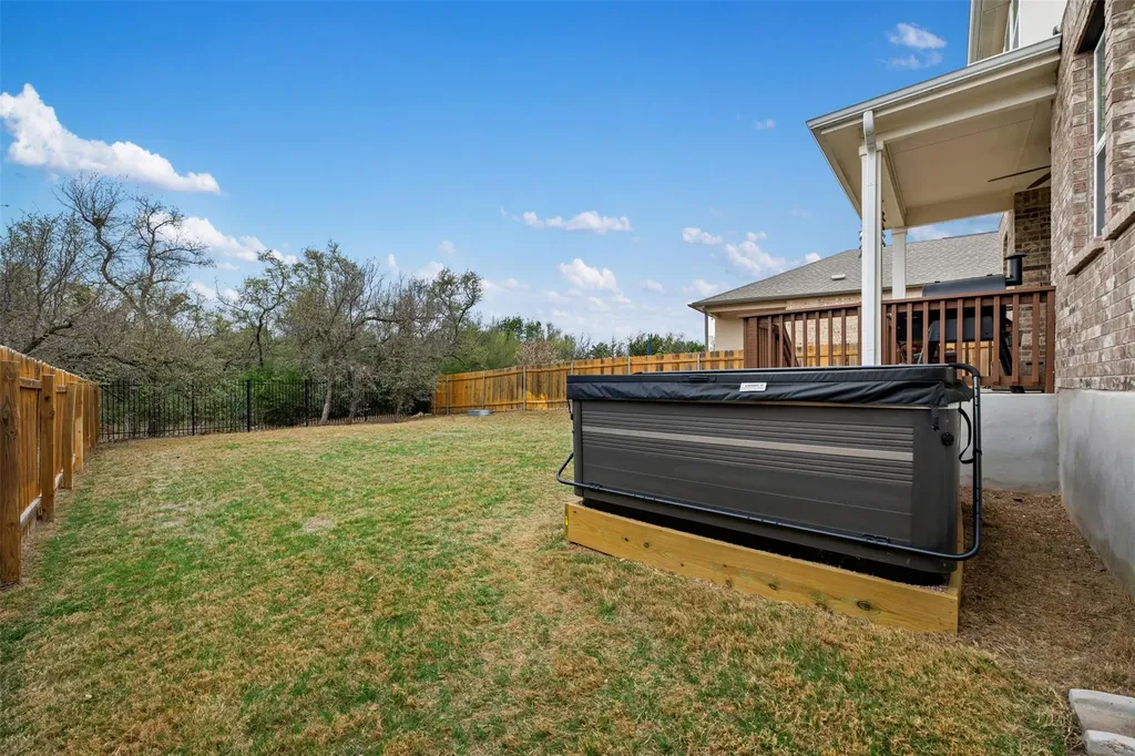 8204 Prairie Rye Drive Lago Vista TX 78645