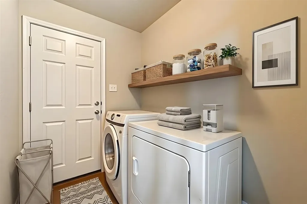 833 Thousand Oaks Trail Liberty Hill TX 78642