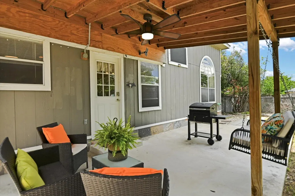 1318 Rosie Lane Cedar Park TX 78613