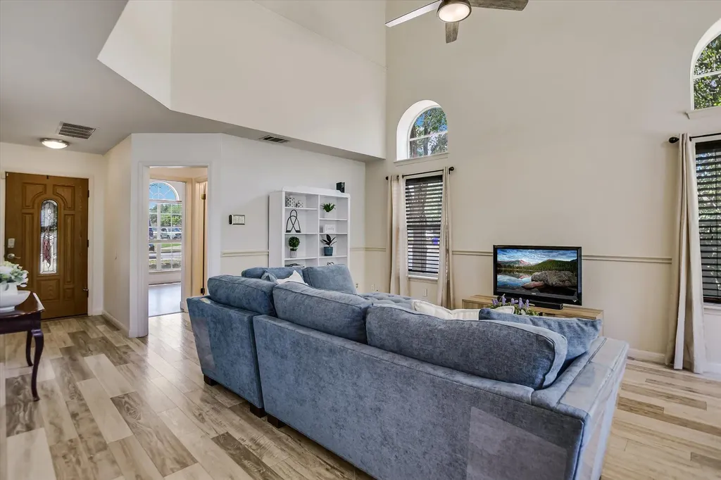 1318 Rosie Lane Cedar Park TX 78613