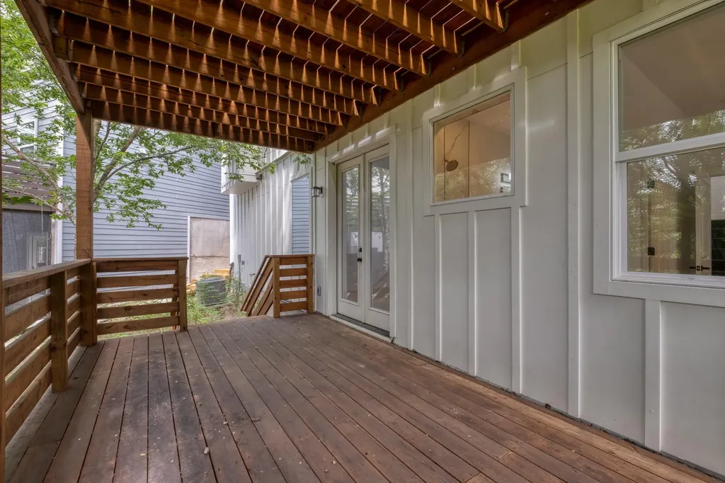 5211 Rob Scott Street Austin TX 78721