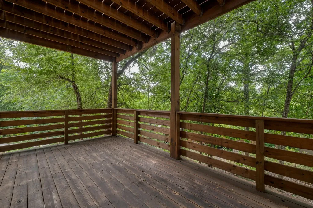 5211 Rob Scott Street Austin TX 78721
