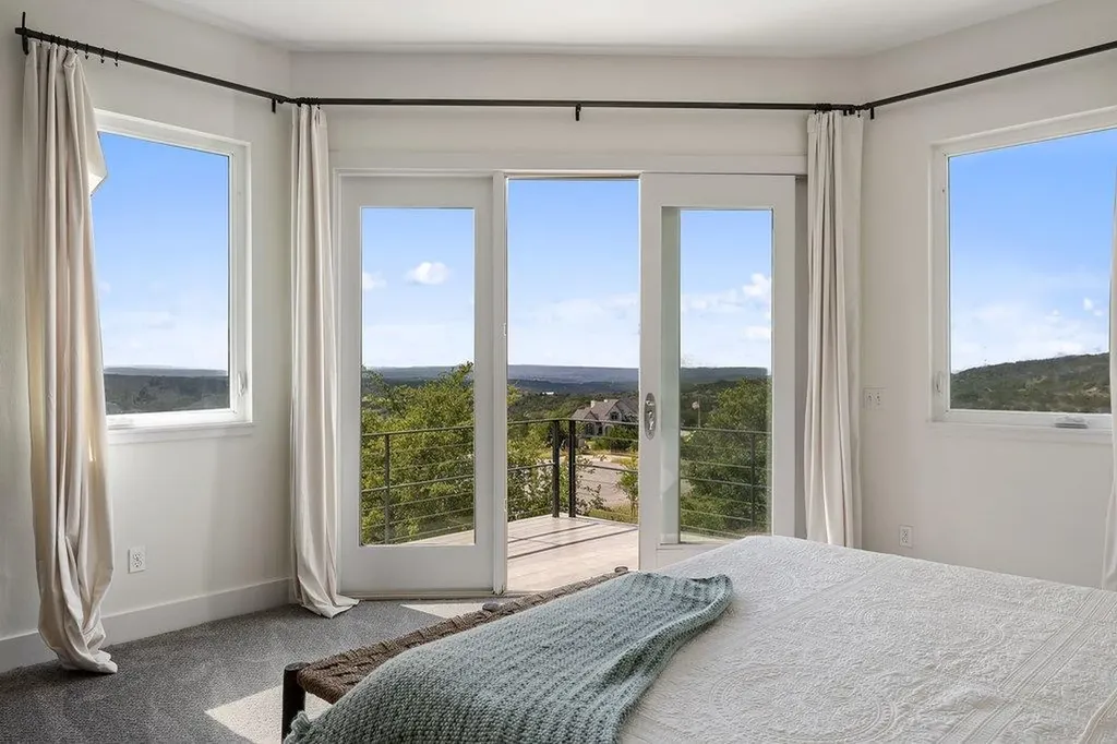 360 Stacey Ann Cove Dripping Springs TX 78620