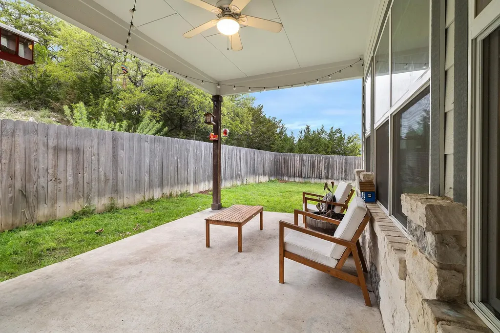 706 Stow Drive Spicewood TX 78669