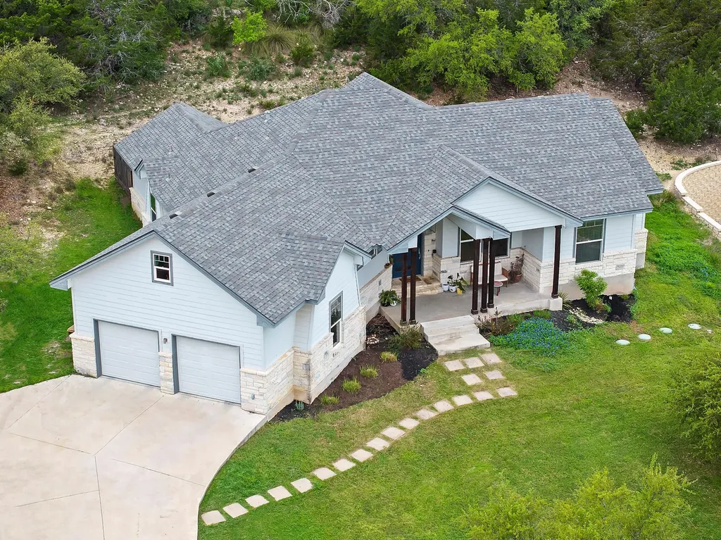 706 Stow Drive Spicewood TX 78669