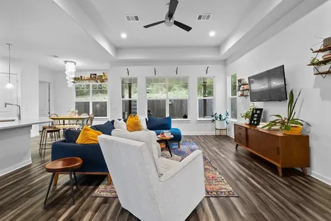 706 Stow Drive Spicewood TX 78669