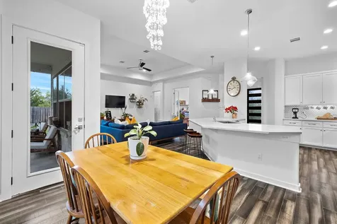 706 Stow Drive Spicewood TX 78669