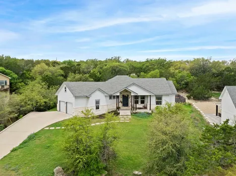 706 Stow Drive Spicewood TX 78669