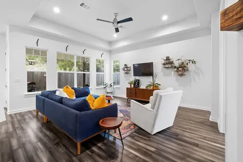 706 Stow Drive Spicewood TX 78669