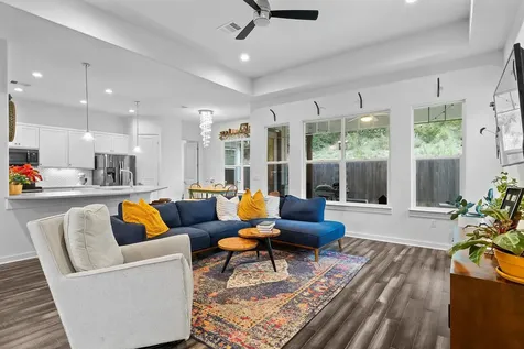 706 Stow Drive Spicewood TX 78669