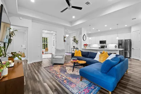 706 Stow Drive Spicewood TX 78669