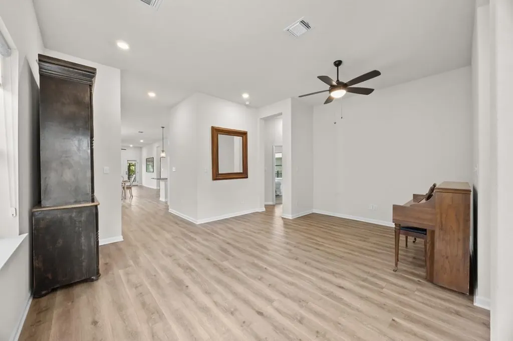 117 Monterey Oak Trail Georgetown TX 78628