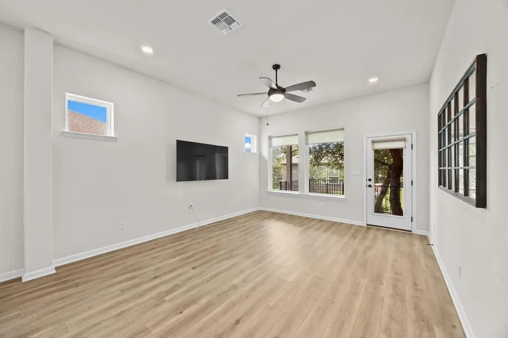 117 Monterey Oak Trail Georgetown TX 78628