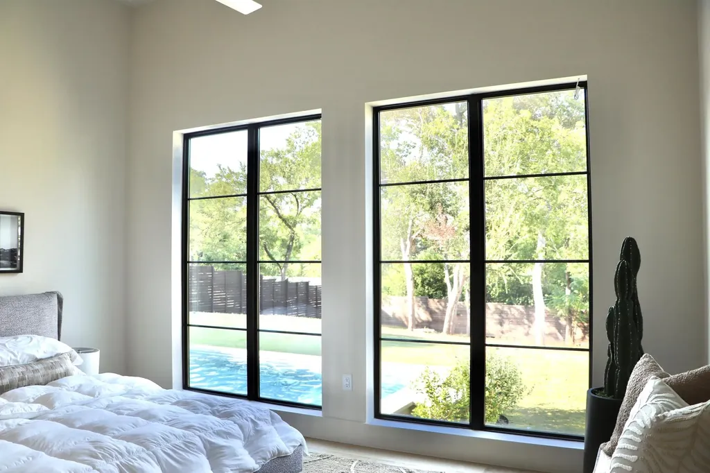 6102 Forest Hills Drive Austin TX 78746