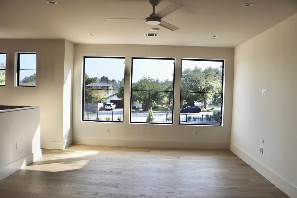 6102 Forest Hills Drive Austin TX 78746