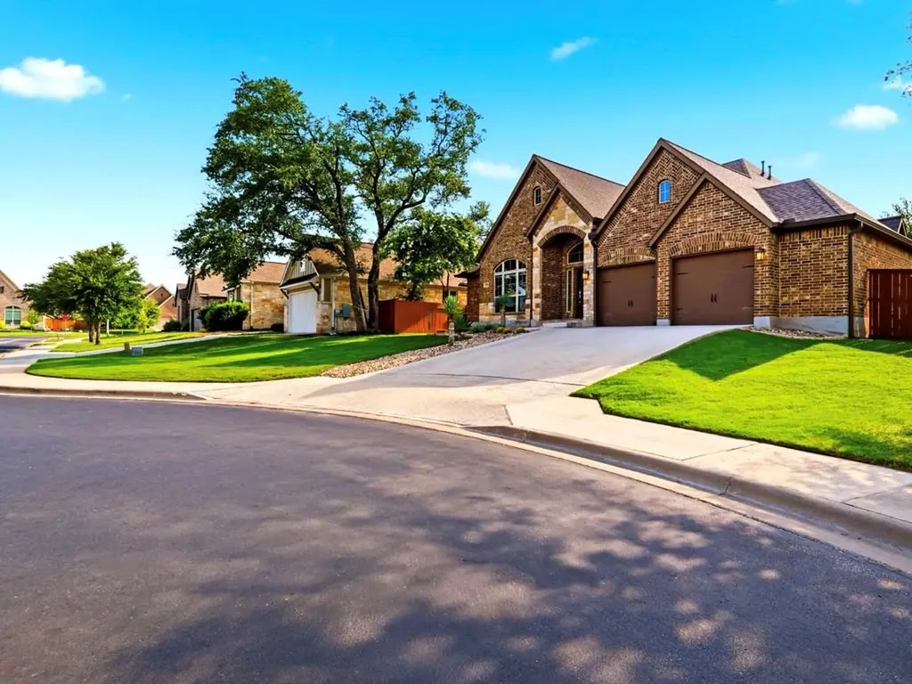 109 Lake Spring Circle Georgetown TX 78633
