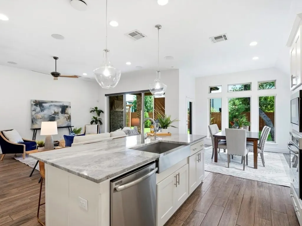 109 Lake Spring Circle Georgetown TX 78633