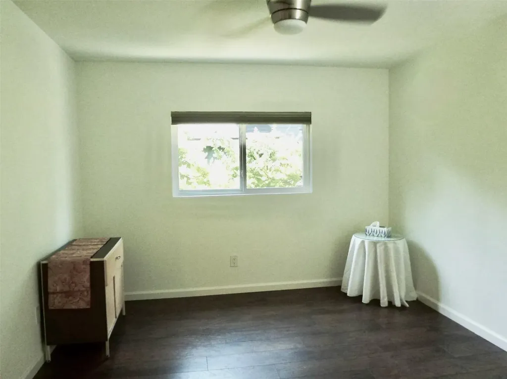 1213 Dunstan Drive Austin TX 78745