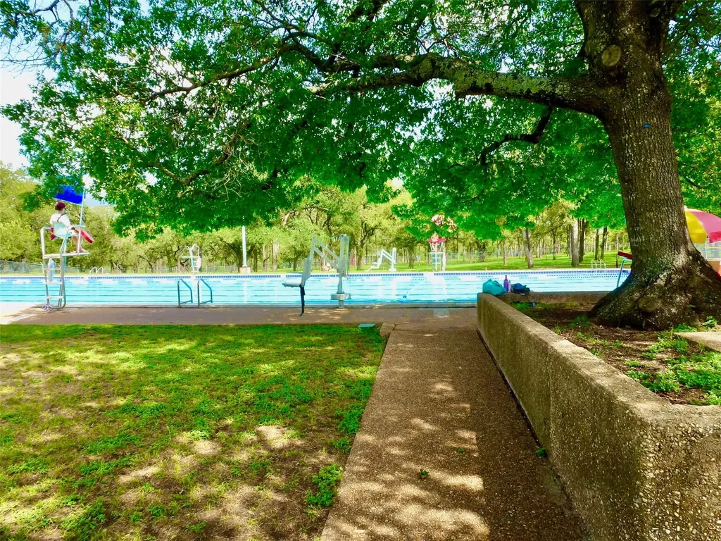 1213 Dunstan Drive Austin TX 78745